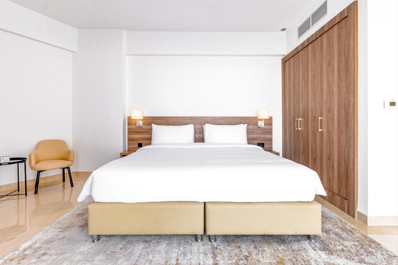 Pyramisa Hotel Apartments Ντουμπάι Εξωτερικό φωτογραφία