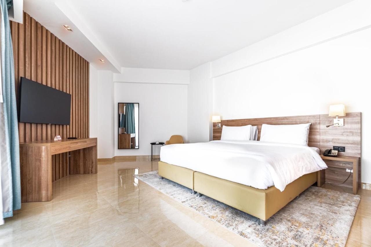 Pyramisa Hotel Apartments Ντουμπάι Εξωτερικό φωτογραφία