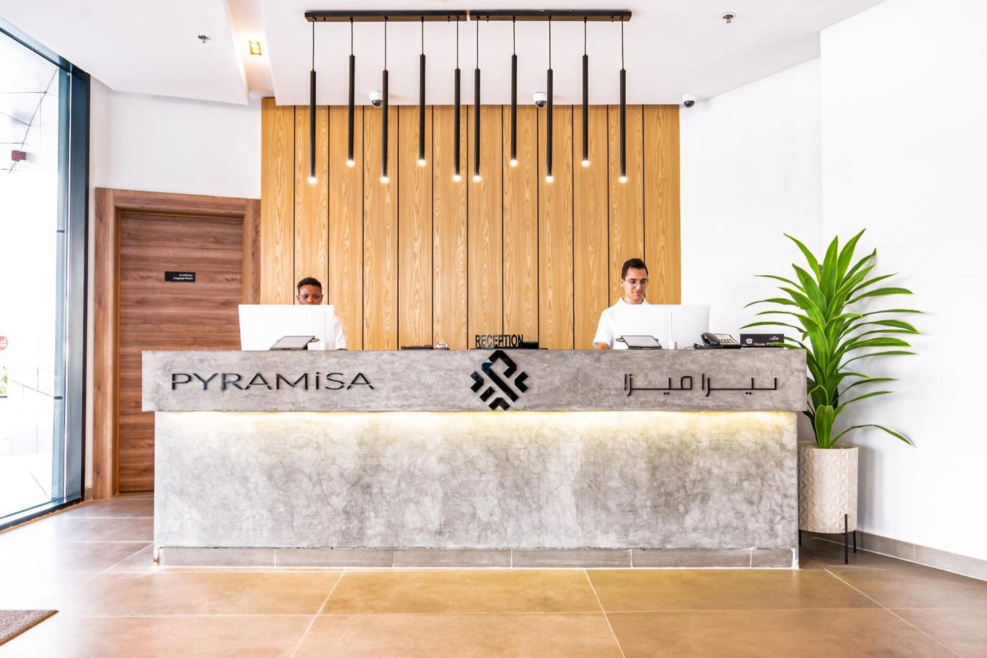 Pyramisa Hotel Apartments Ντουμπάι Εξωτερικό φωτογραφία